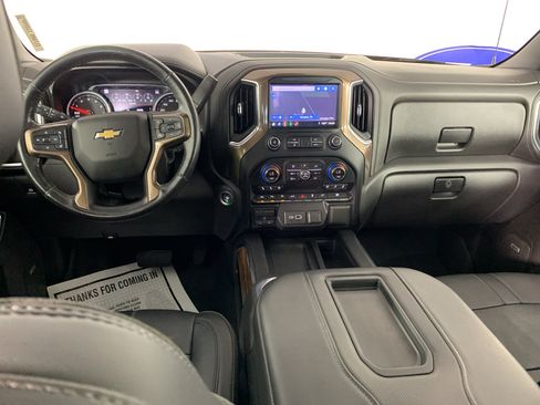 Used 2019 Chevrolet Silverado 1500 High Country w/ Technology Package AWD/4WD image 32