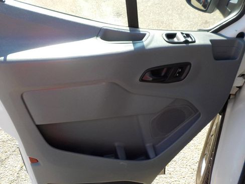 Used 2018 Ford Transit 250 138 image 17