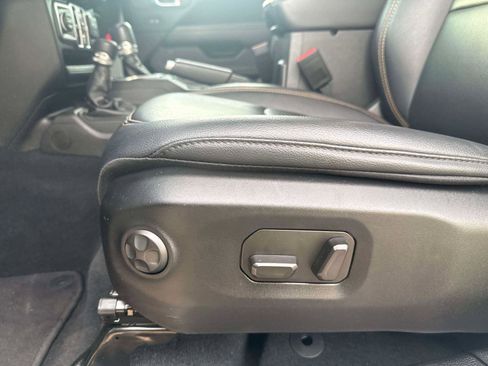 Used 2024 Jeep Wrangler Sahara w/ Safety Group image 19