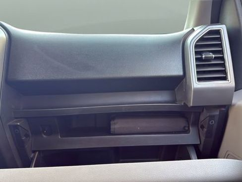 Used 2018 Ford F150 XLT w/ Equipment Group 301A Mid image 31