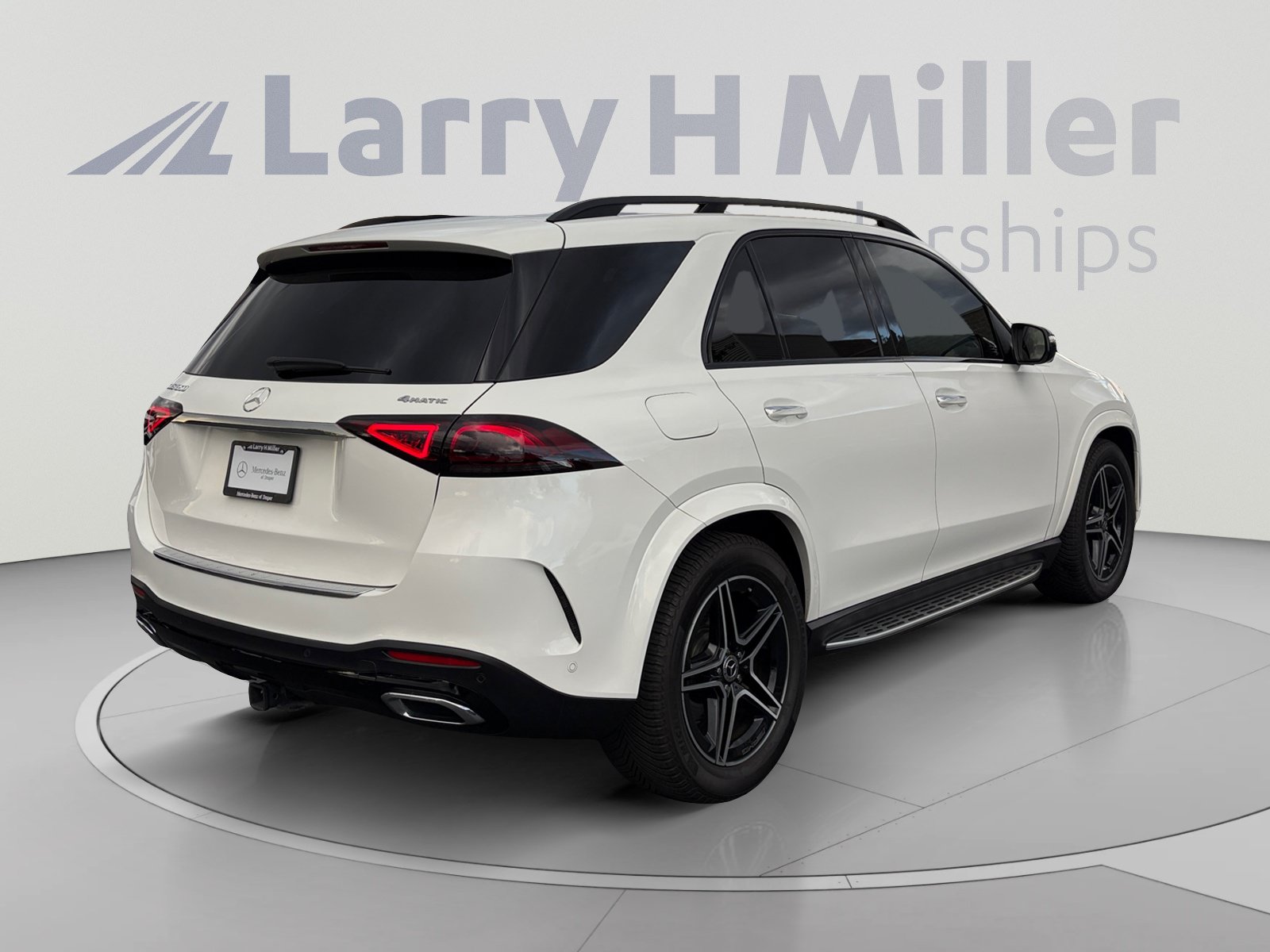 Used 2022 Mercedes-Benz GLE 350 4MATIC image 5