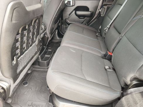 Used 2022 Jeep Wrangler Unlimited Rubicon 4xe w/ Steel Bumper Group image 29