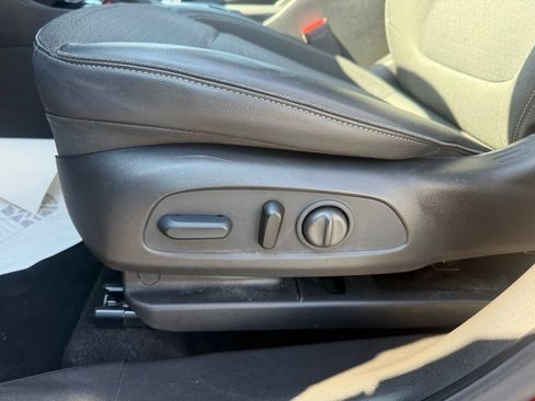 Used 2023 Buick Encore GX Preferred w/ Cold Weather Comfort Package FWD image 13