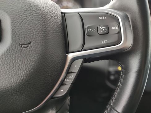 Used 2024 RAM 3500 Big Horn image 22