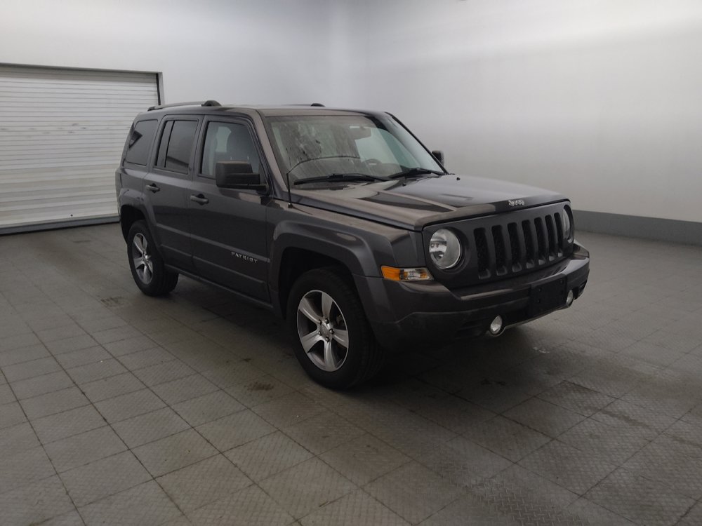 Used 2017 Jeep Patriot High Altitude AWD/4WD image 13