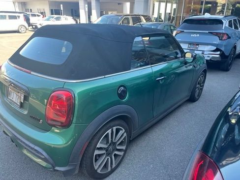 Used 2023 MINI Cooper S w/ Signature Upholstery Package FWD image 2