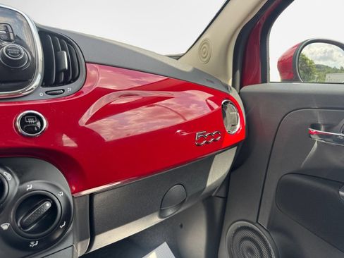 Used 2017 FIAT 500 Pop w/ Sport Appearance Package FWD image 23