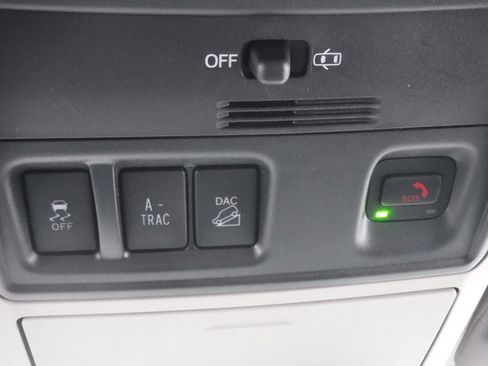 Used 2020 Toyota 4Runner SR5 image 23