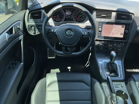 Used 2018 Volkswagen Golf Alltrack SEL AWD/4WD image 13