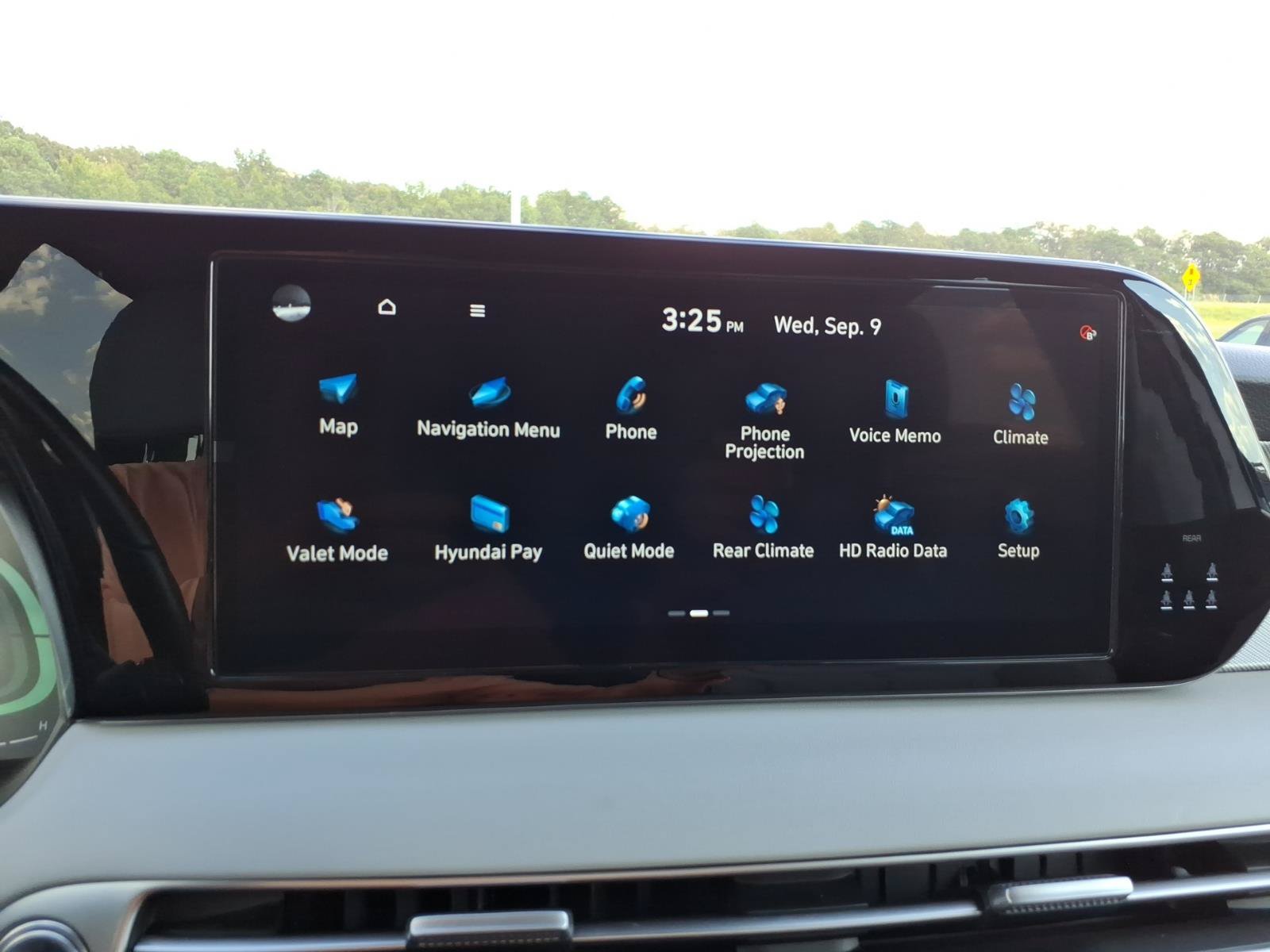 Used 2025 Hyundai Palisade SEL FWD image 15