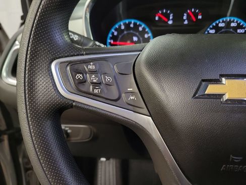 Used 2022 Chevrolet Equinox LS w/ LPO, Floor Liner Package AWD/4WD image 23