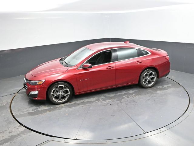 Used 2022 Chevrolet Malibu LT FWD image 37