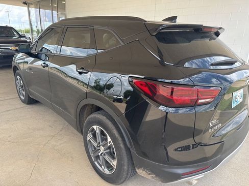 Used 2024 Chevrolet Blazer LT w/ Convenience Package FWD image 10