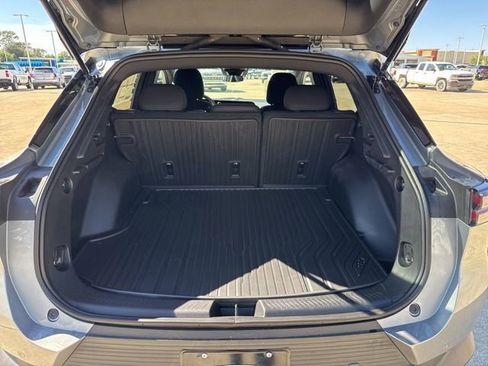 New 2026 Chevrolet Equinox EV LT image 34