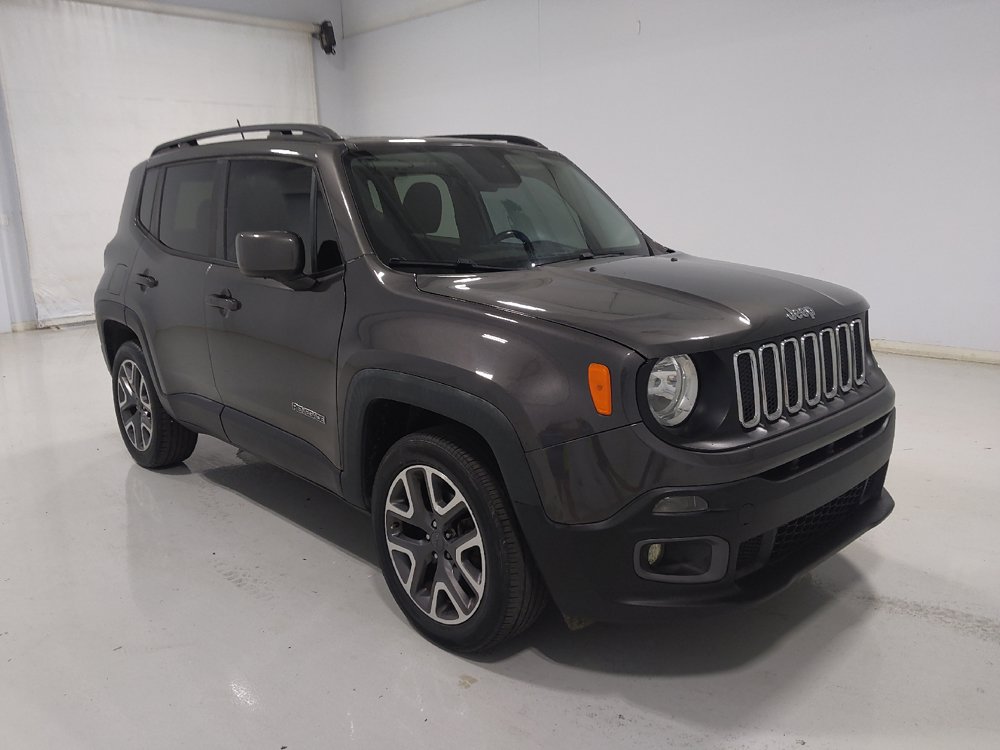 Used 2016 Jeep Renegade Latitude w/ Cold Weather Group AWD/4WD image 13