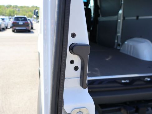 New 2026 Mercedes-Benz Sprinter 2500 image 18