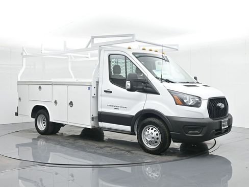 New 2024 Ford Transit 350 w/ Interior Upgrade Package image 30