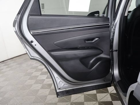 Used 2023 Hyundai Tucson Limited AWD/4WD image 29