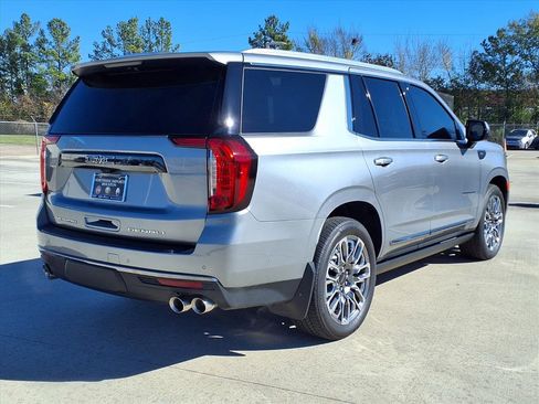 Used 2023 GMC Yukon Denali Ultimate image 5