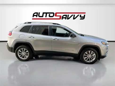 Used 2022 Jeep Cherokee Latitude Lux image 8