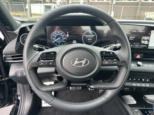 New 2026 Hyundai Elantra SEL FWD image 30