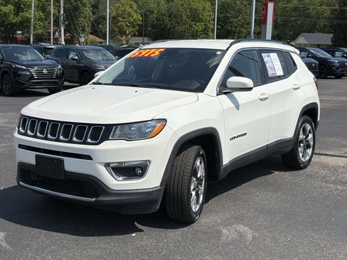 Used 2021 Jeep Compass Limited AWD/4WD image 3