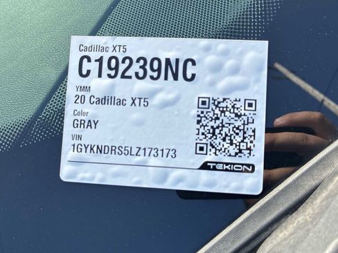 Certified 2020 Cadillac XT5 Premium Luxury image 35