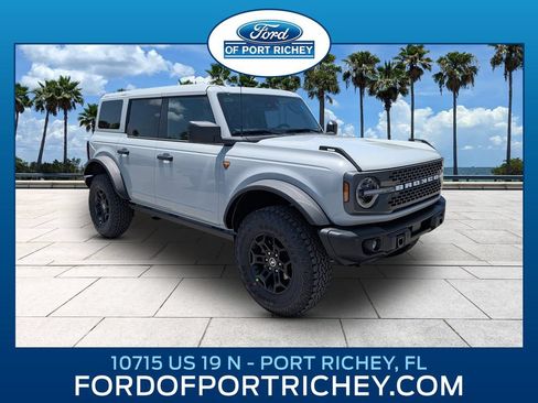 New 2026 Ford Bronco Badlands AWD/4WD image 1