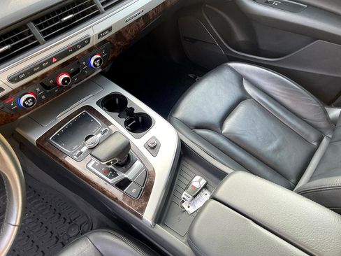 Used 2019 Audi Q7 2.0T Premium Plus w/ Premium Plus Package image 11