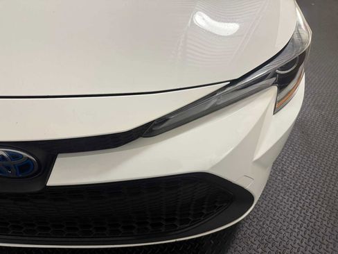 Used 2020 Toyota Corolla LE image 5