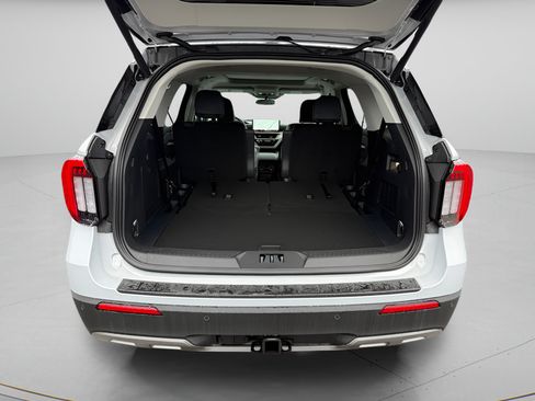 New 2026 Ford Explorer Active w/ Active Comfort Package AWD/4WD image 14