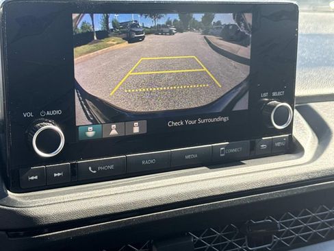 Certified 2023 Honda Accord LX image 5