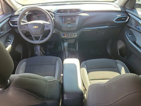Used 2023 Chevrolet TrailBlazer LT image 16