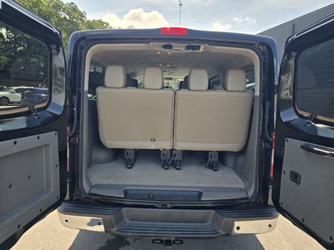 Used 2016 Nissan NV 3500 SL RWD image 26