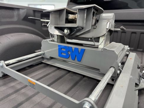 Used 2024 Ford F350 Lariat w/ Chrome Package image 47