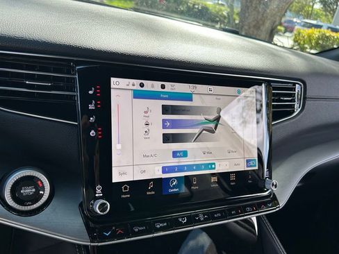 New 2026 Jeep Grand Wagoneer L image 19