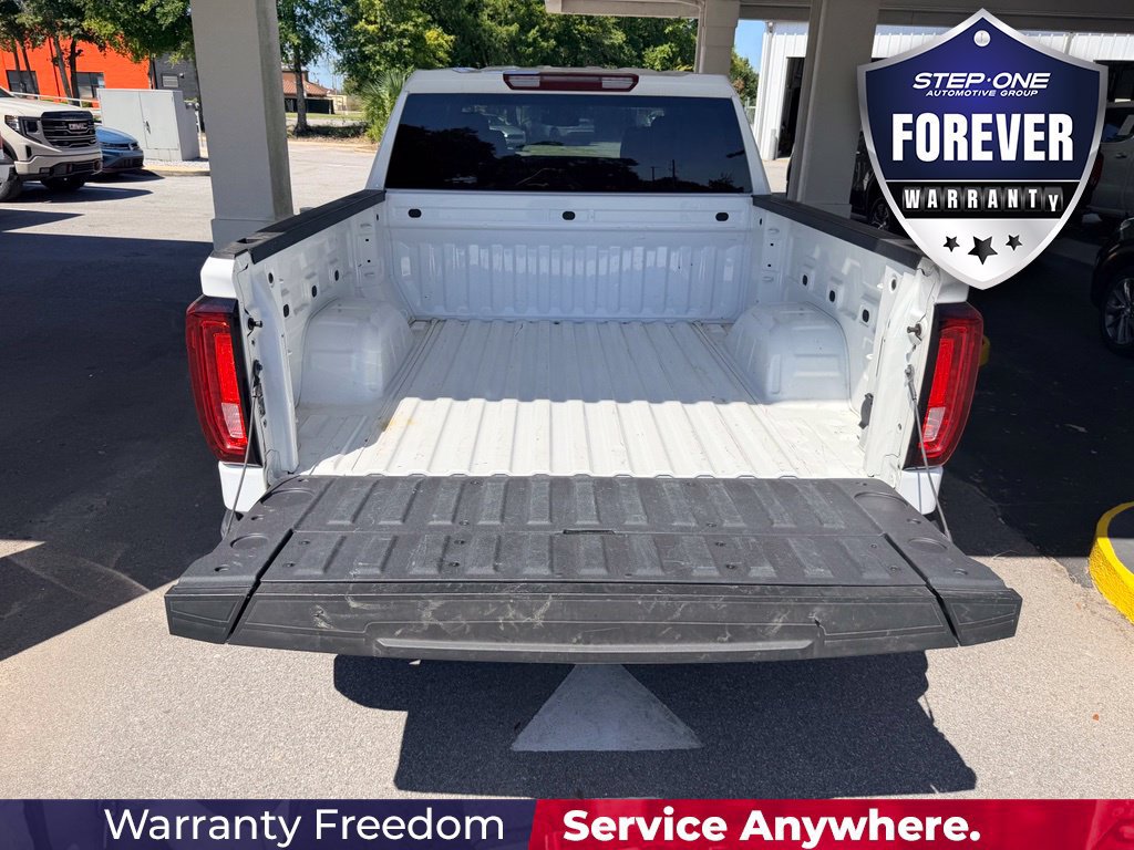 Used 2026 GMC Sierra 1500 SLT RWD image 17