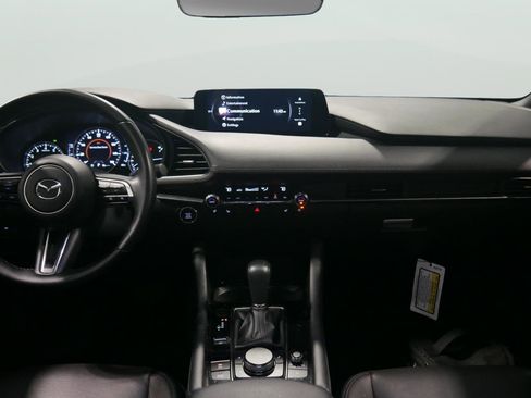 Certified 2025 MAZDA MAZDA3 Hatchback w/Premium Plus Pkg image 19
