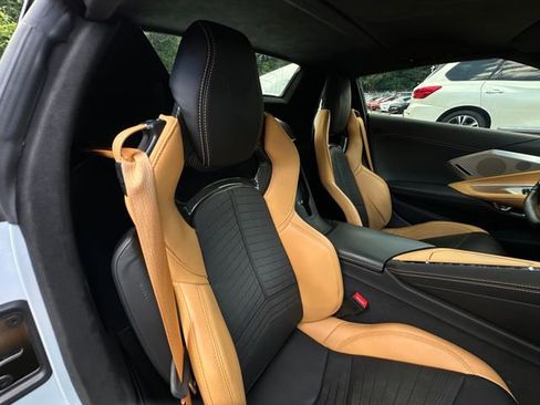 Used 2022 Chevrolet Corvette Stingray w/ Battery Protection Package image 39