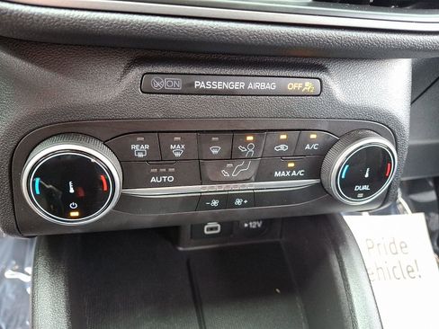 Used 2024 Ford Escape Active image 18