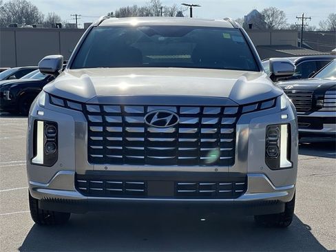 Used 2024 Hyundai Palisade Calligraphy image 45
