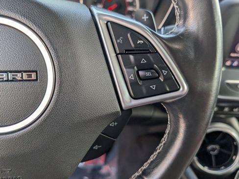 Used 2021 Chevrolet Camaro LT image 29