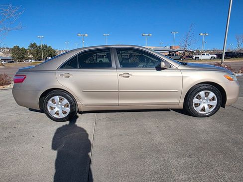 Used 2007 Toyota Camry LE image 8