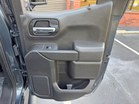 Used 2019 Chevrolet Silverado 1500 Custom Trail Boss w/ Custom Convenience Package AWD/4WD image 37