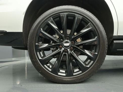 Used 2025 Cadillac Escalade Sport Platinum w/ LPO, ONYX Package AWD/4WD image 23