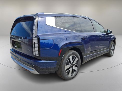 New 2026 Hyundai Ioniq 9 SEL image 7