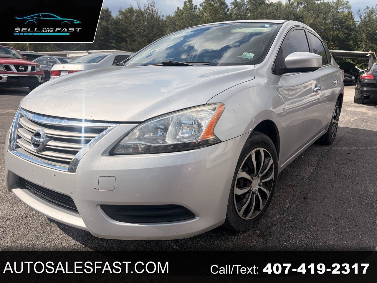 Used 2013 Nissan Sentra SV FWD image 1