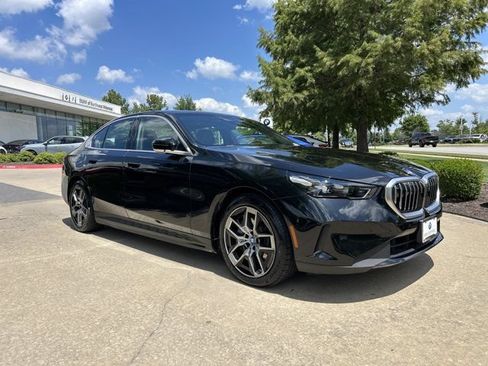 Used 2024 BMW i5 eDrive40i RWD image 6