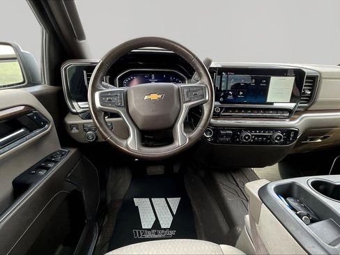 Used 2023 Chevrolet Silverado 1500 LT w/ Max Trailering Package image 9