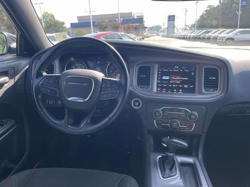 Used 2023 Dodge Charger SXT RWD image 17